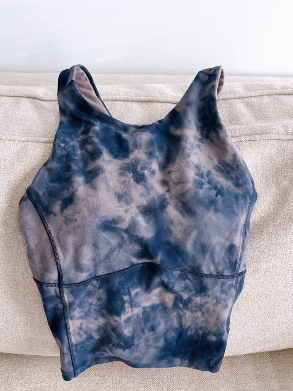 85% NEW LULULEMON TANK TOP, WITH BRA PADDING